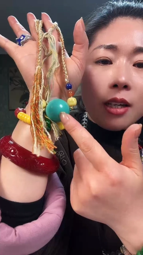 【闪购商品】树脂制品0000000T522