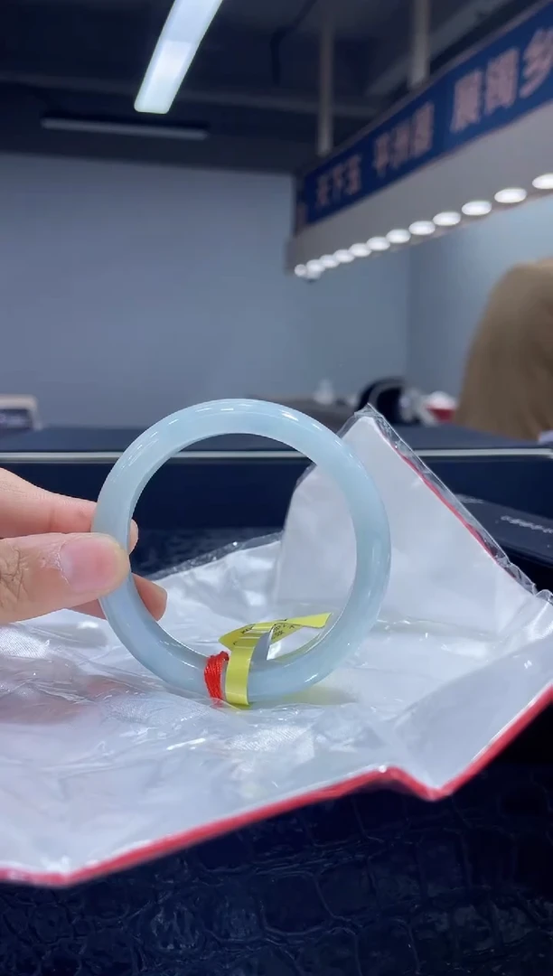 未镶嵌手镯翡翠14