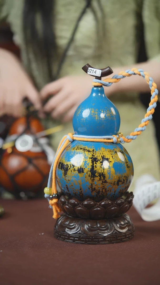 【闪购商品】214号550ml左右的非遗漆器酒葫芦