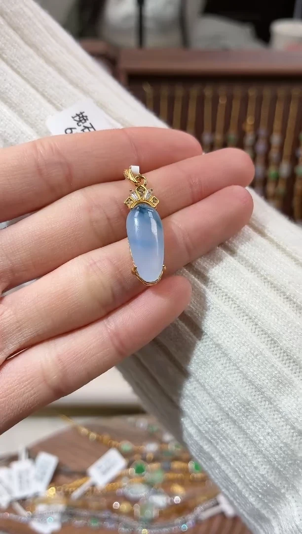 吊坠(不含链)银S925镶嵌翡翠白**飞吊坠