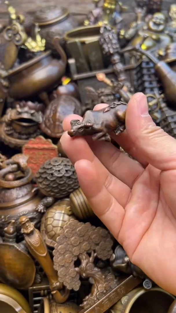 精美铜器，点击下单