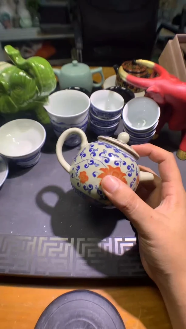 茶具茶壶、盖碗、主人杯、客杯（轻轻微瑕介意勿拍）