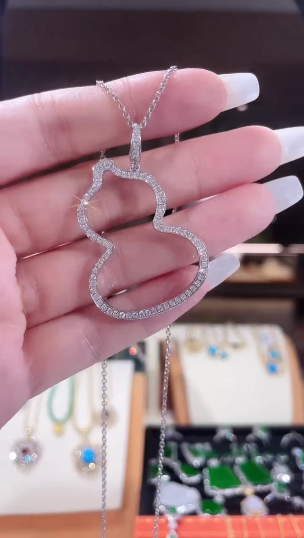 颈饰钻石18K金镶嵌项链