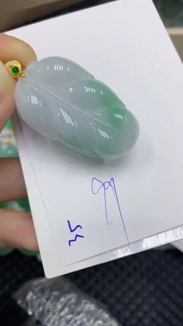颈饰未镶嵌翡翠缅甸A货翡翠