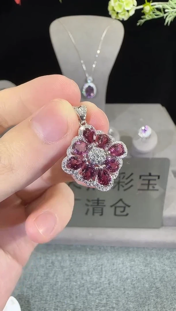 银S925镶嵌颈饰石榴石20mm吊坠