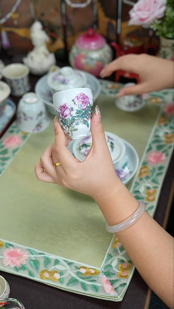溢珍堂景德镇手工手绘主人杯