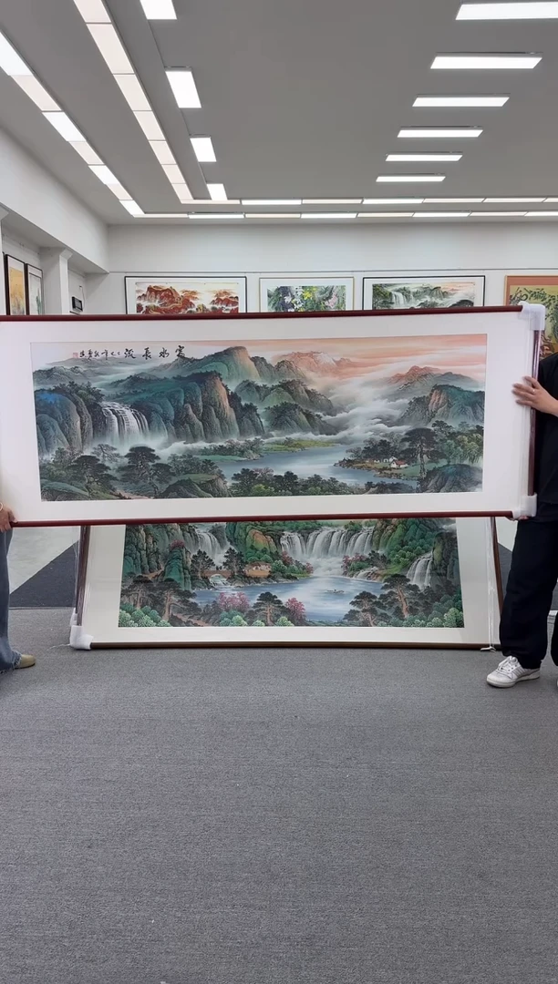 国画手绘236*90富水长流