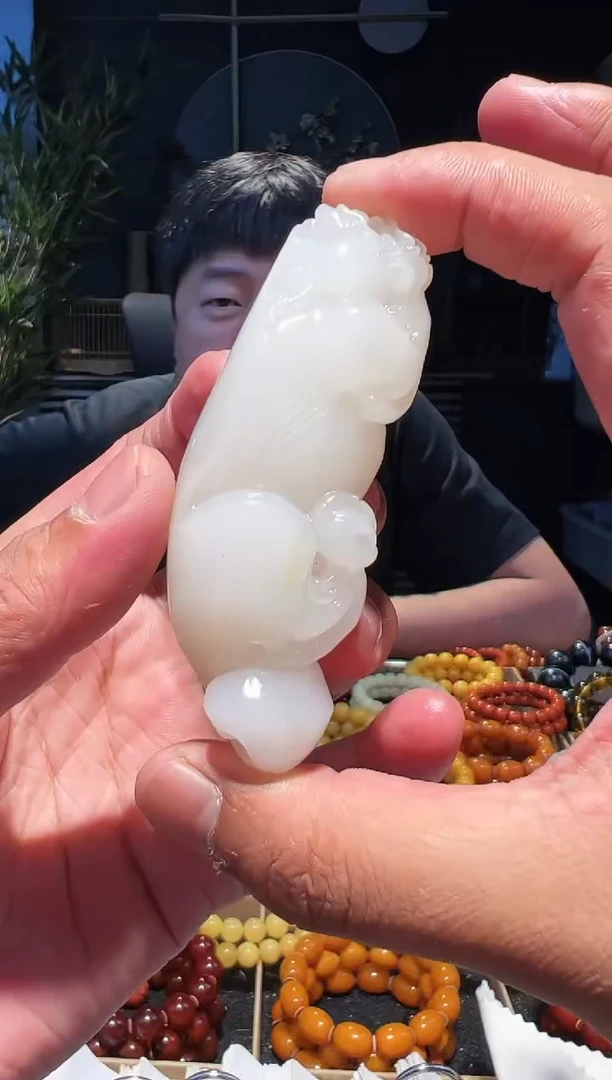 手串未镶嵌和田玉挂件