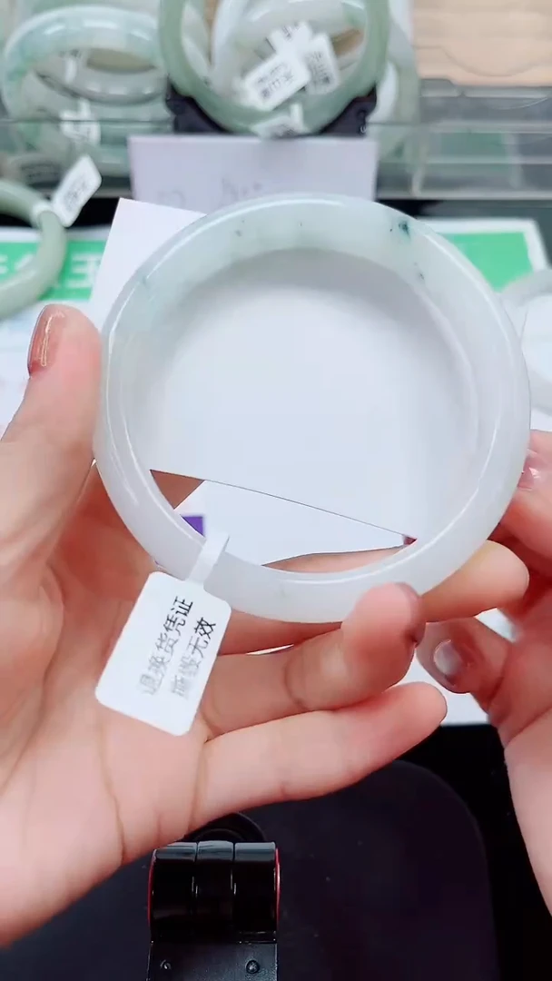 未镶嵌手镯石英质玉40-64/65