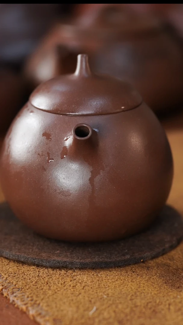 G**g工堂直营精工半手紫砂壶紫泥茄瓜