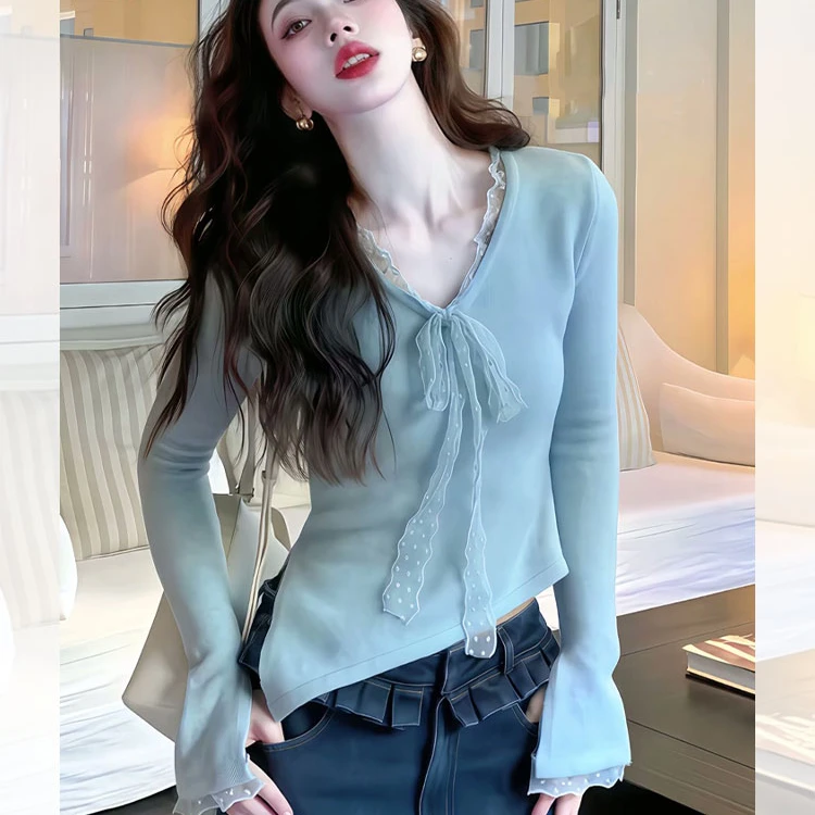 韩系蓝色v领绑带蕾丝拼接针织衫上衣女春秋款设计感纯欲长袖t恤