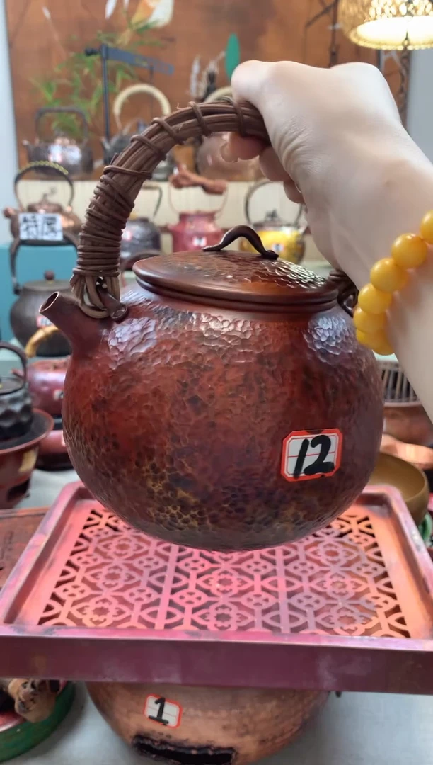 无*藤提梁火烧红大号紫铜壶
