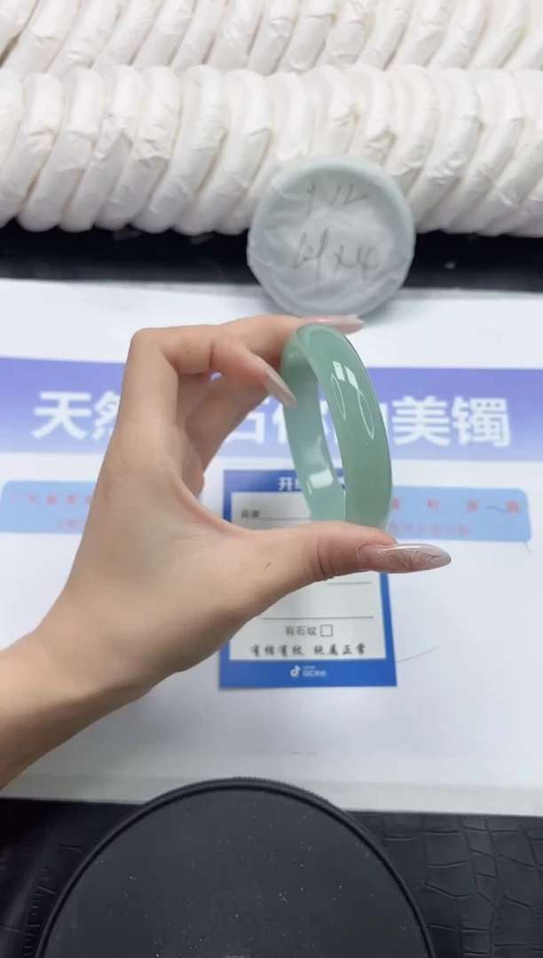 未镶嵌手镯石英质玉46-58
