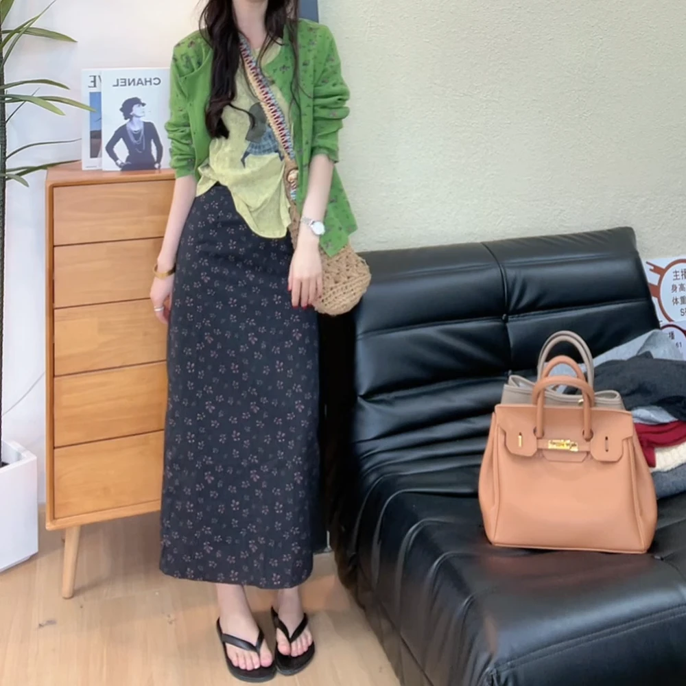 2025高腰春装新款气质休闲碎花裙百搭时尚半身裙夏季长裙裙子女