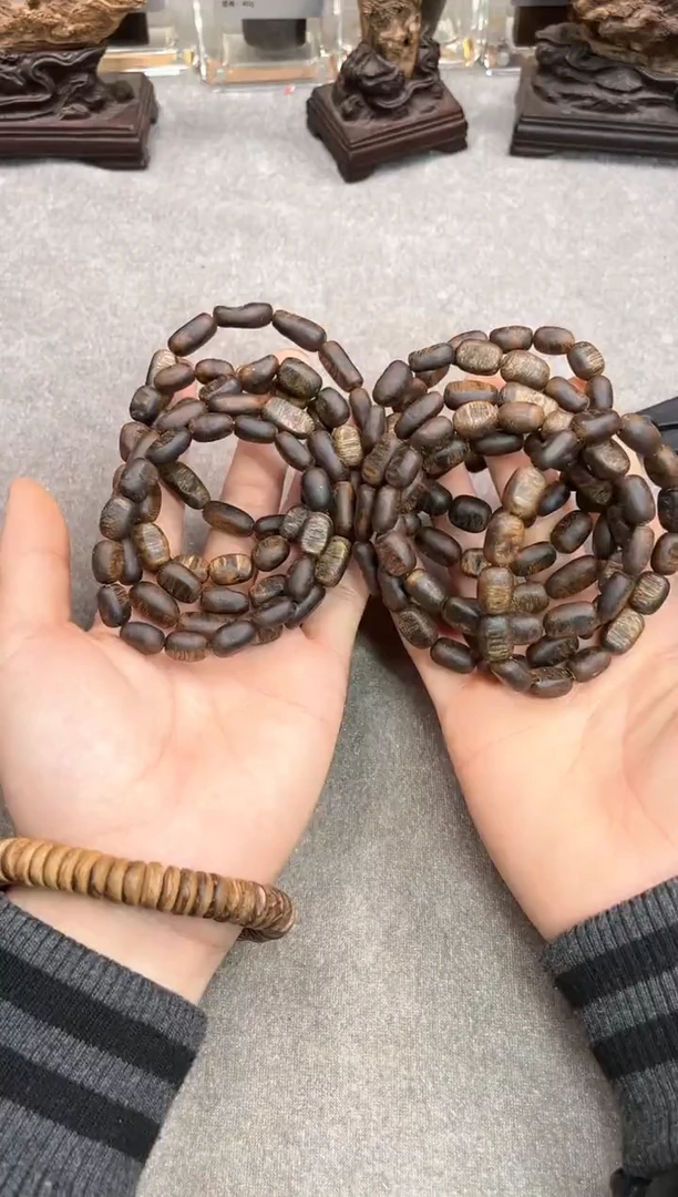 【闪购商品】沉香手串25号陆河多样性发货1条