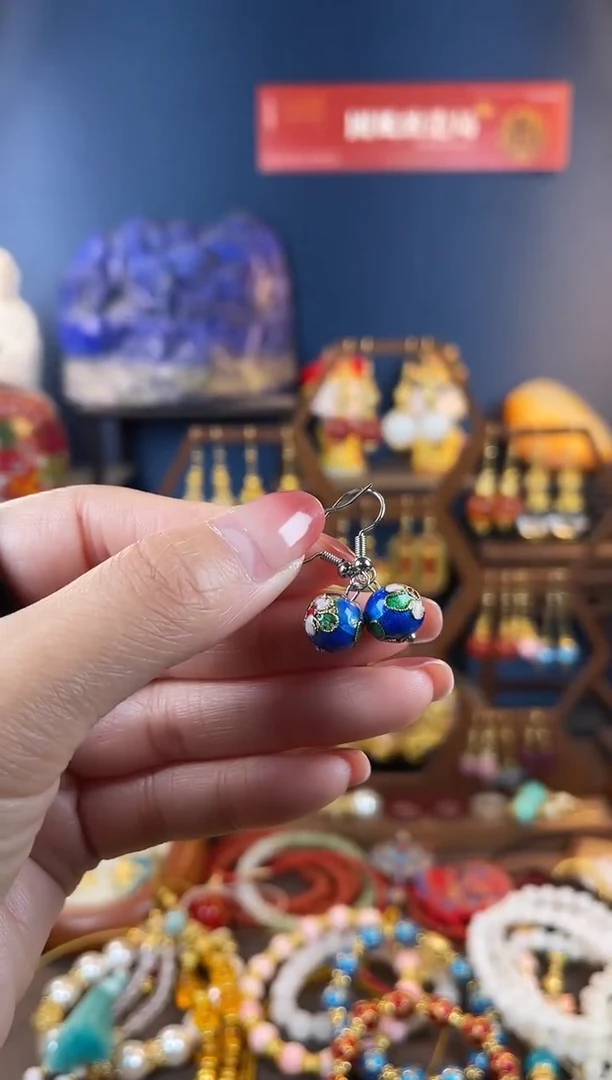 ，蓝色珐琅景泰蓝耳钩