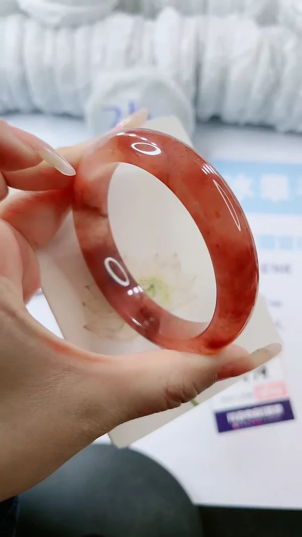 【闪购商品】石英质玉手镯未镶嵌多样性发货L479