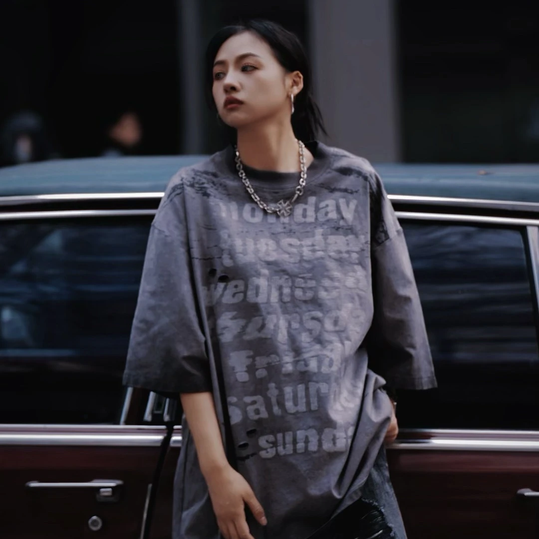 原创重磅涂鸦短袖拼接手绘印花宽松不规则男女款