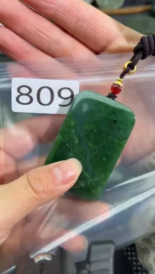 未镶嵌和田玉珠宝半成品牌子