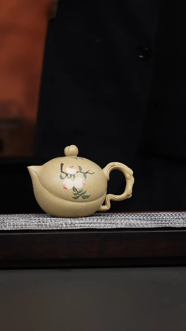 紫砂壶平**淡本绿上合桃