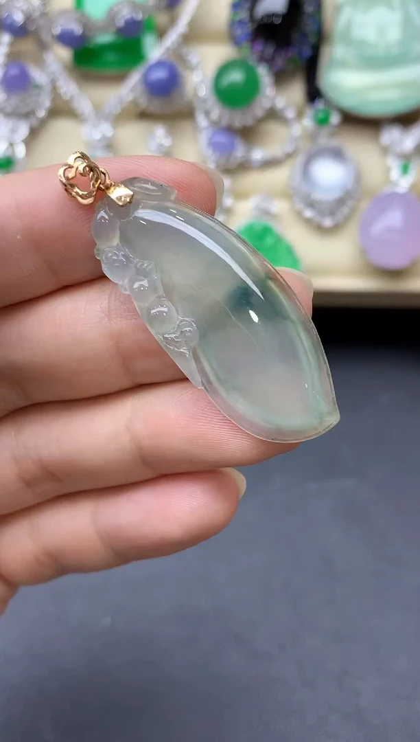 翡翠18K金镶嵌颈饰197-中国好珍宝