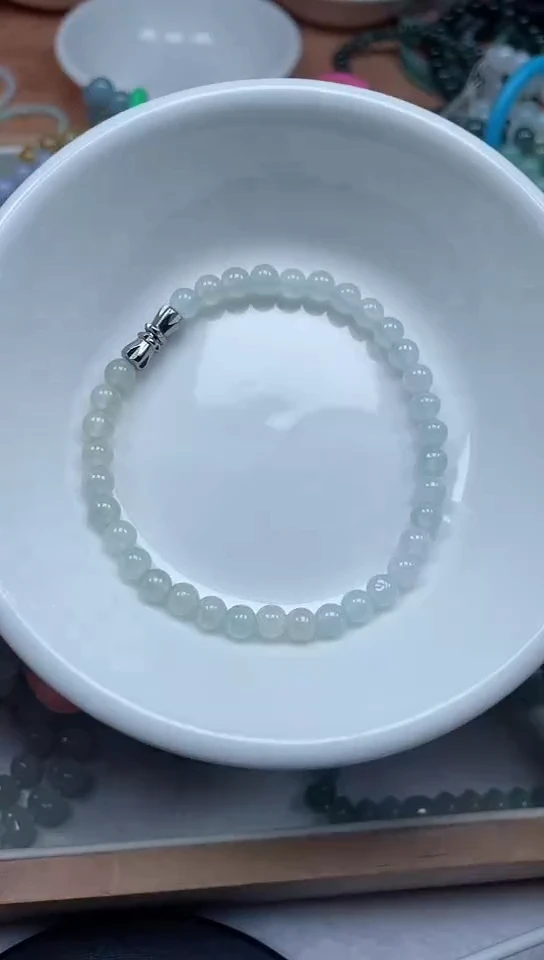 【闪购商品】翡翠手链未镶嵌卡5