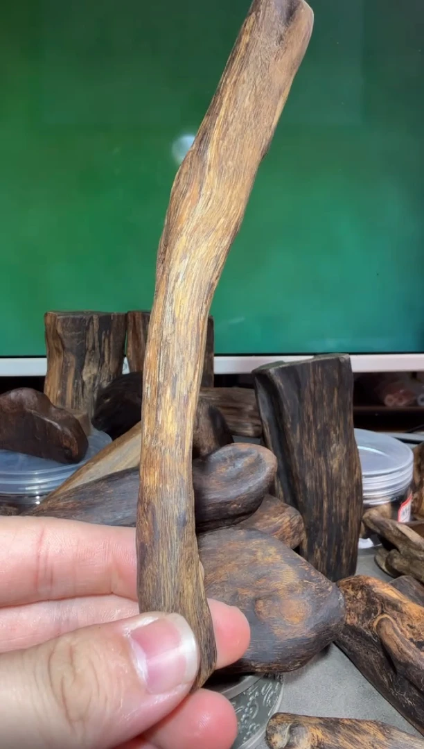 沉香手把件多样性发一