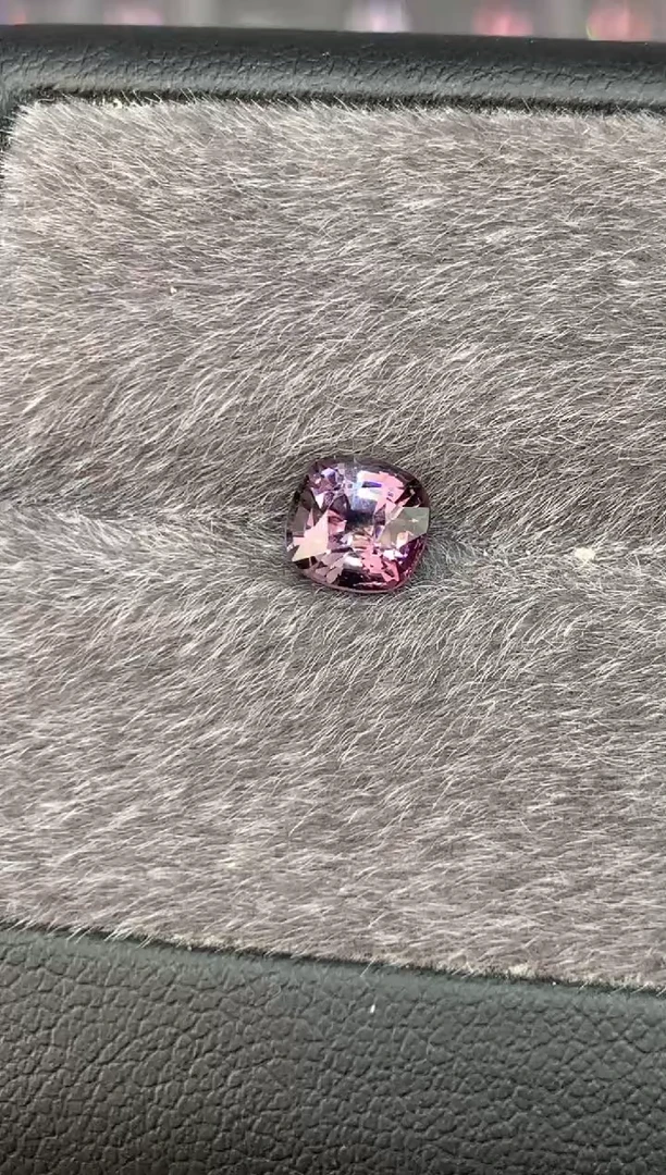 定制尖晶石裸石未镶嵌1.21ct 枕型 紫色调
