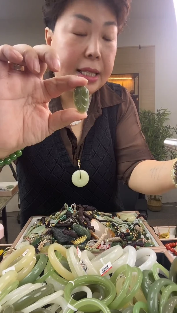 颈饰未镶嵌和田玉多样性拍一发一  29