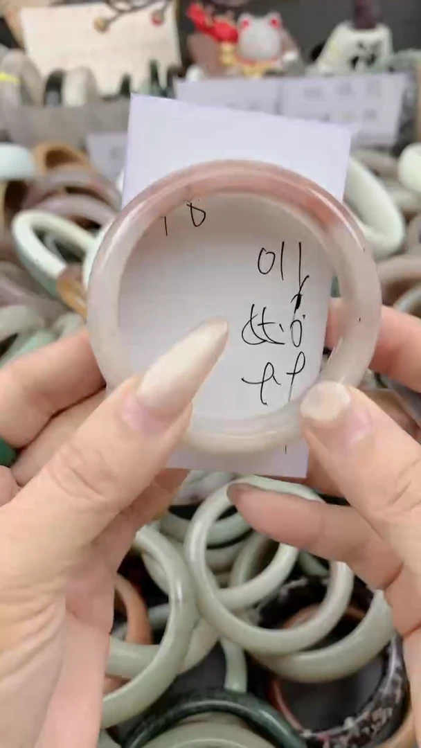 未镶嵌手镯石英质玉011