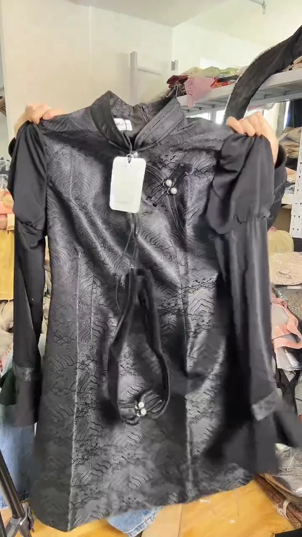 连衣裙       L码        110-120斤