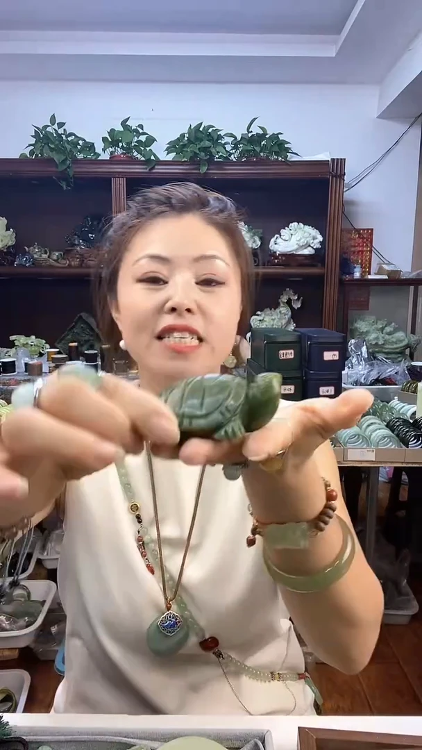 蛇纹石玉未镶嵌乌龟多样性发货其中之一