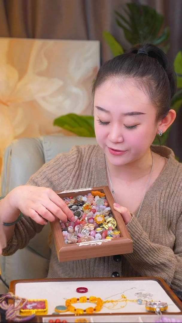 【闪购商品】玛瑙/玉髓吊坠未镶嵌玛瑙小件套装（12