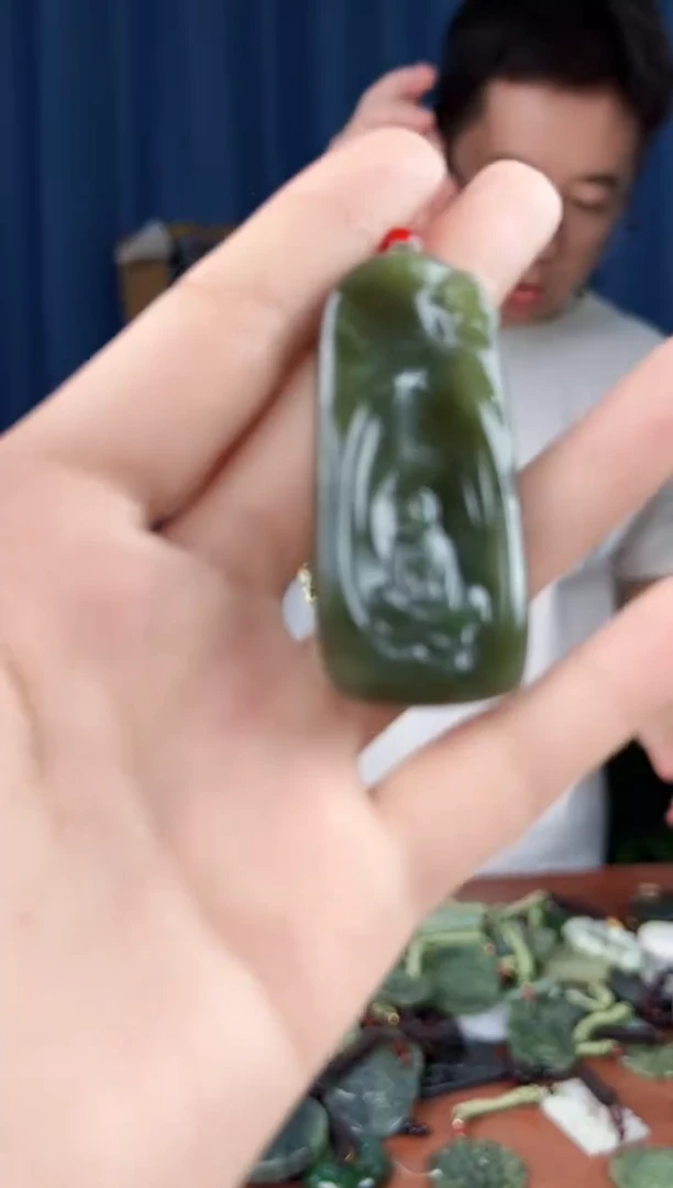 未镶嵌和田玉挂件拍一发一,多样性发货
