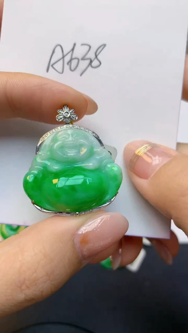 颈饰18K金镶嵌翡翠天然A货缅甸翡翠百元以上9元证书费自理