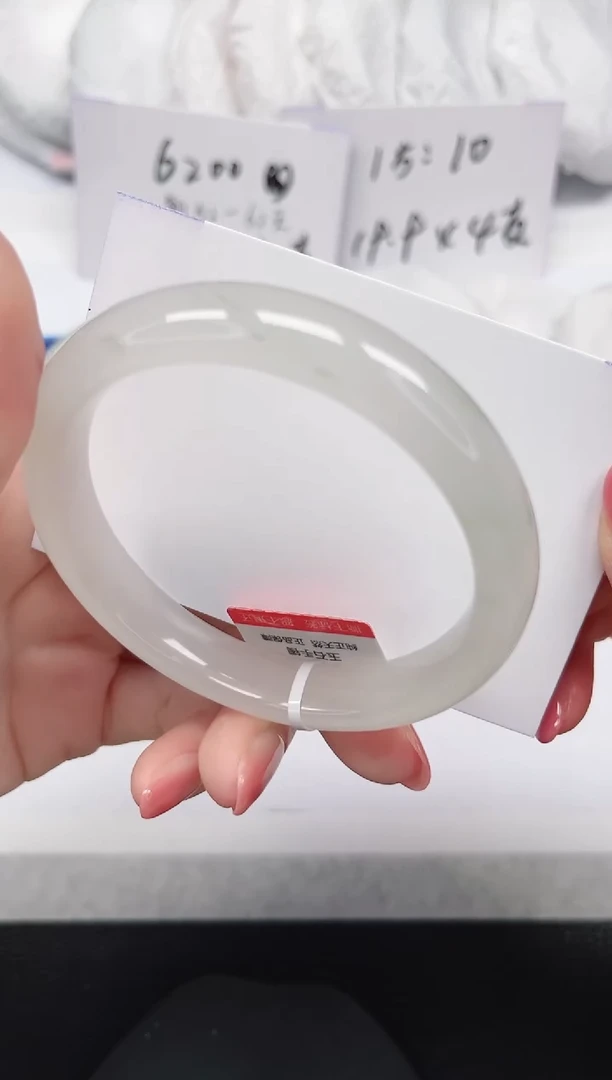 未镶嵌手镯石英岩玉68-58/59