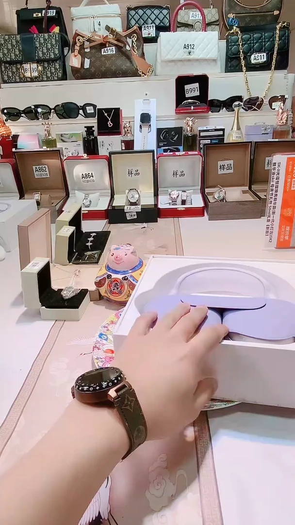 瓷片瓷器 库房到期 全部地板价@@1