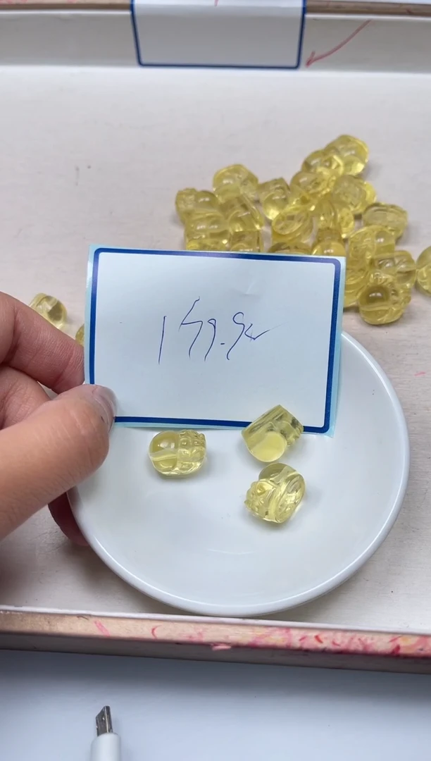 散珠未镶嵌水晶D853黄水晶 貔貅 1个9.9元