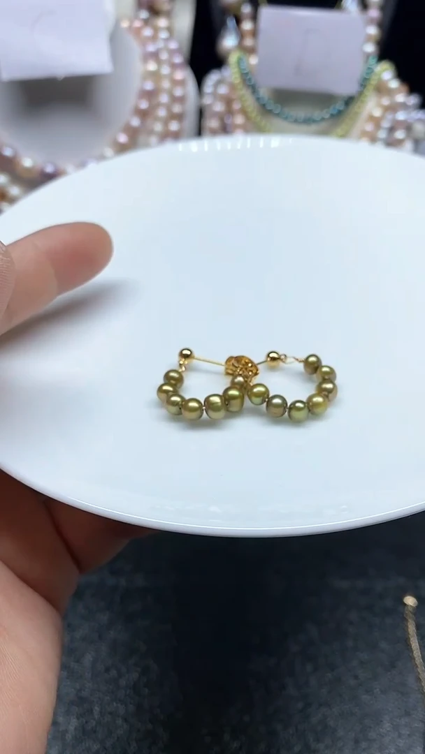 【闪购商品】淡水珍珠耳饰未镶嵌多人