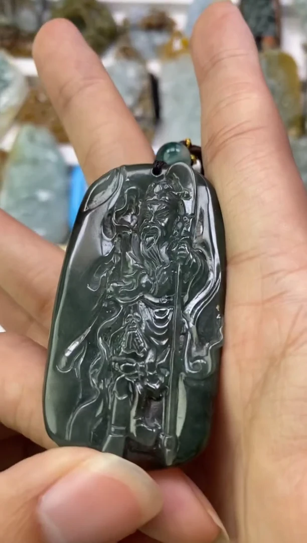颈饰未镶嵌翡翠山*情天然翡翠
