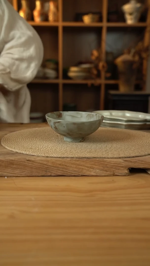 938福利国画风水墨兰系列的5.5英寸米饭碗1个