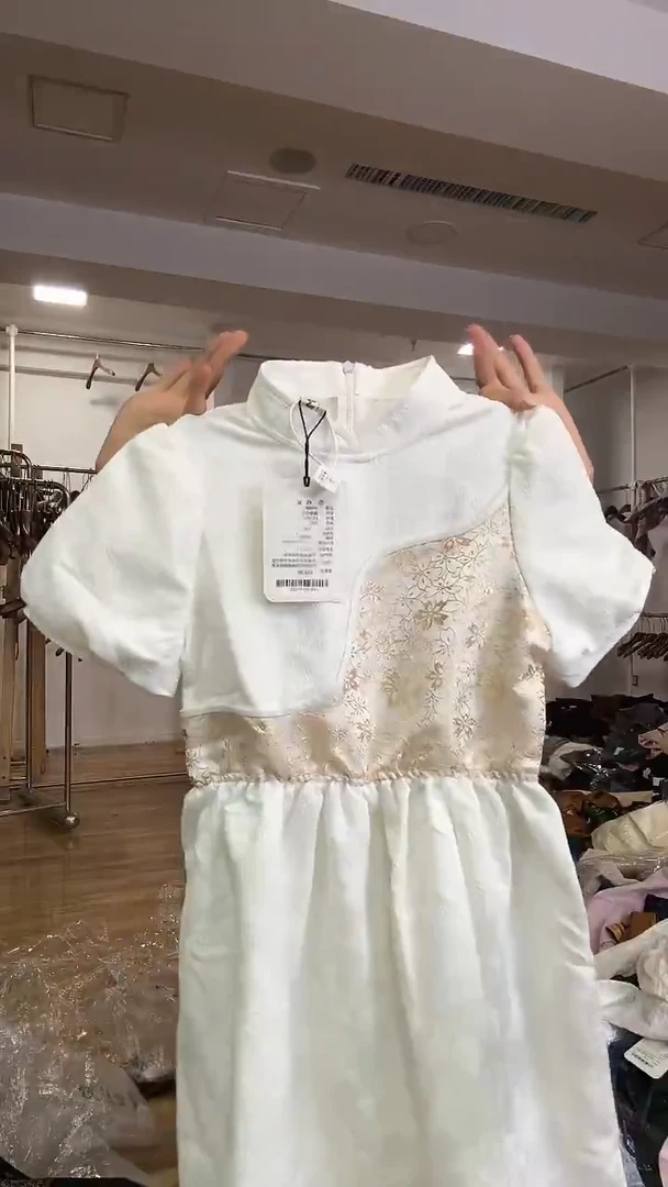 儿童       连衣裙      150码