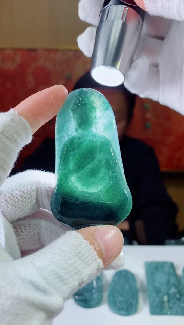 【闪购商品】翡翠颈饰未镶嵌翡翠