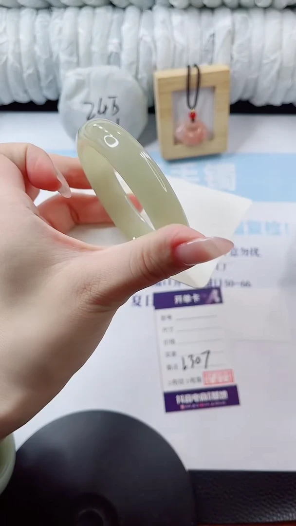 石英质玉手镯未镶嵌多样性发货L307