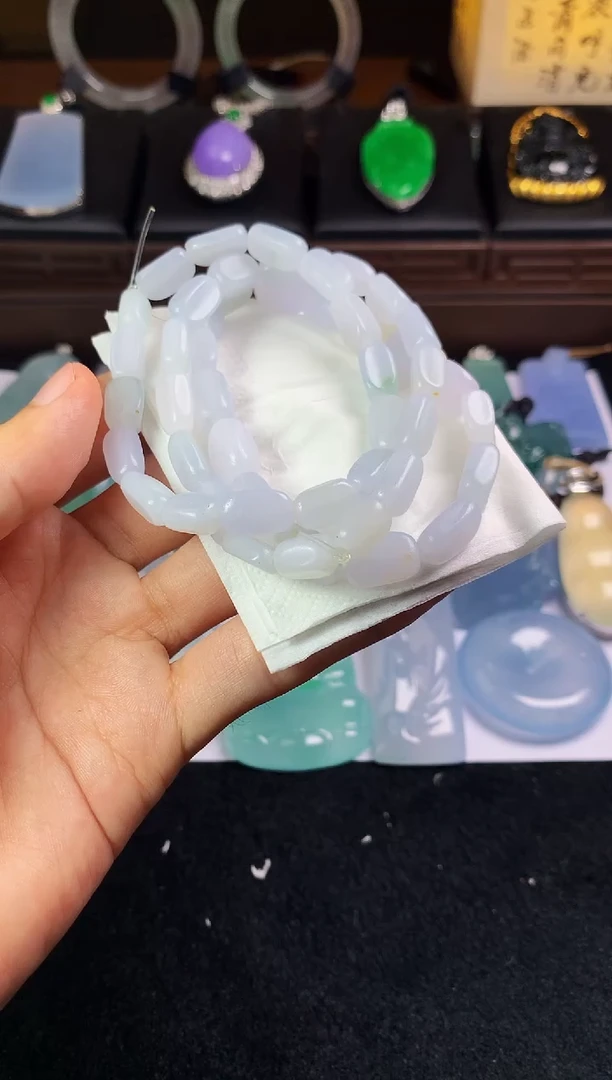 未镶嵌定制翡翠4048毛货不退不换-多样性发货发一条