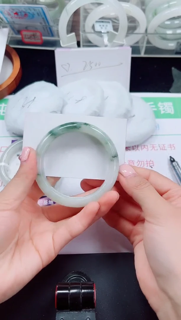 未镶嵌手镯石英质玉108-54/55