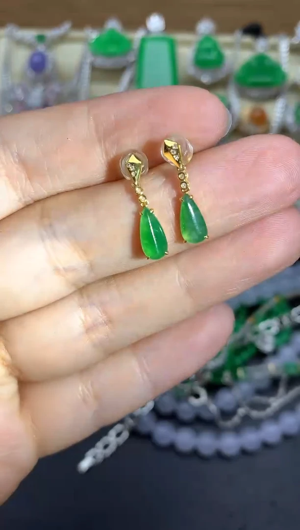 翡翠18K金镶嵌耳饰421-中国好珍宝