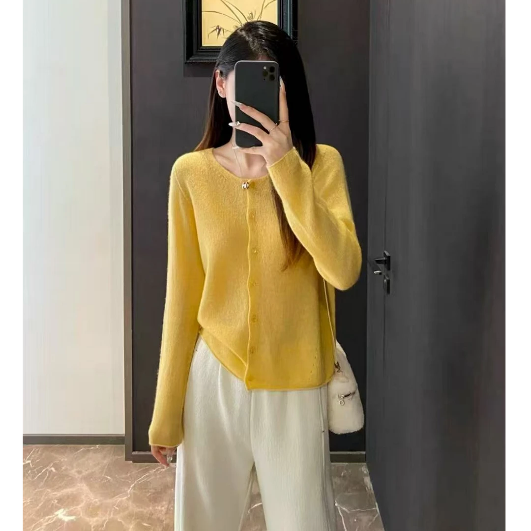 福利--选择编码--秋冬圆领针织衫上衣开衫毛衣外套女