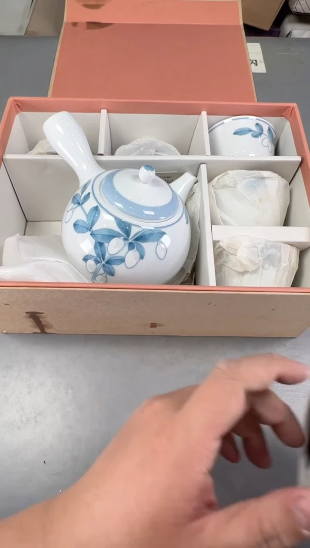 瓷片?****悠168号满30米包邮，碰瓷社感谢您的支持~