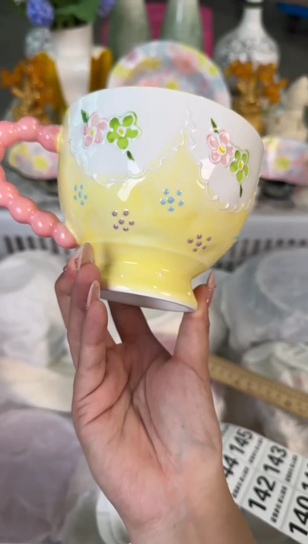 瓷片136默认微瑕15包邮库存1件